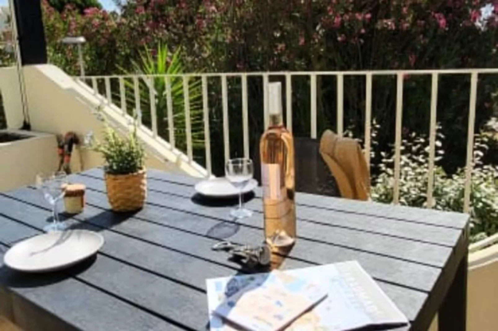 Résidence Terrasse 4 : Quai Du Port De Plaisance-Non tagué