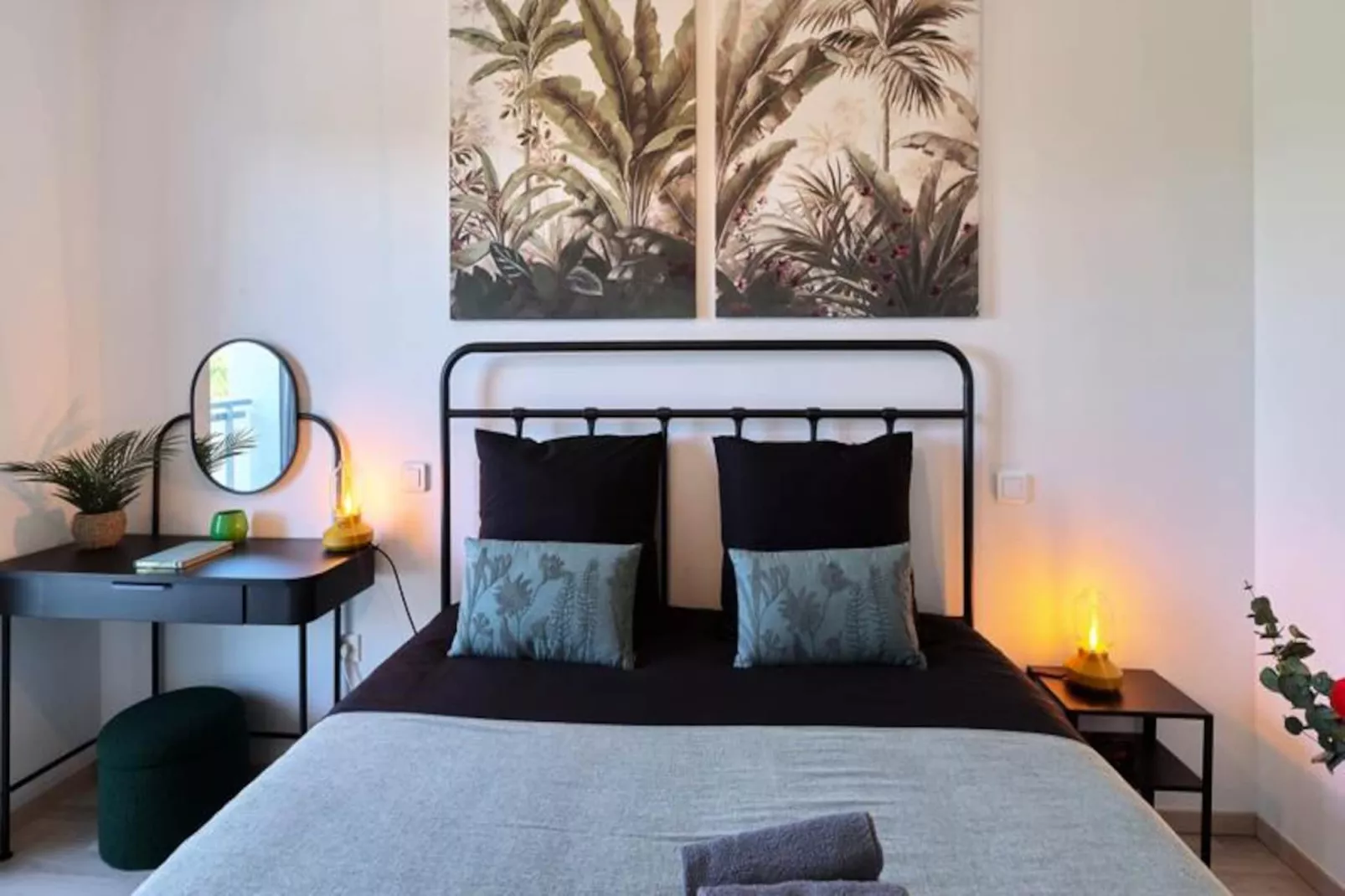 Dans Les &eacute;toiles - 2 Chambres Proche Centre Ville Avec Parking Inclus-Non tagué