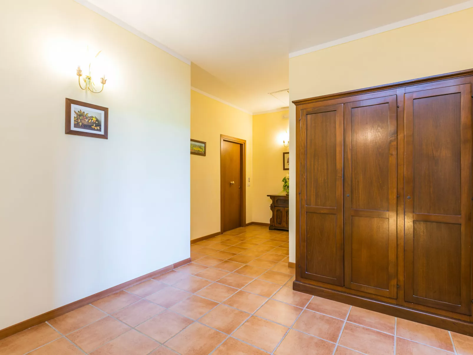 Casalsole-Inside