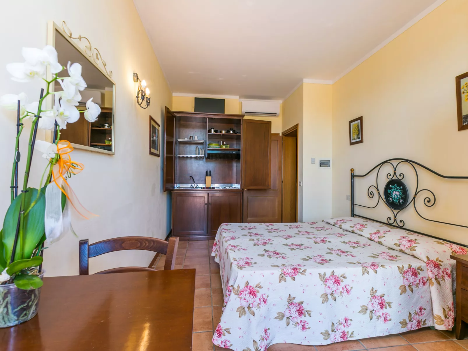 Casalsole-Inside