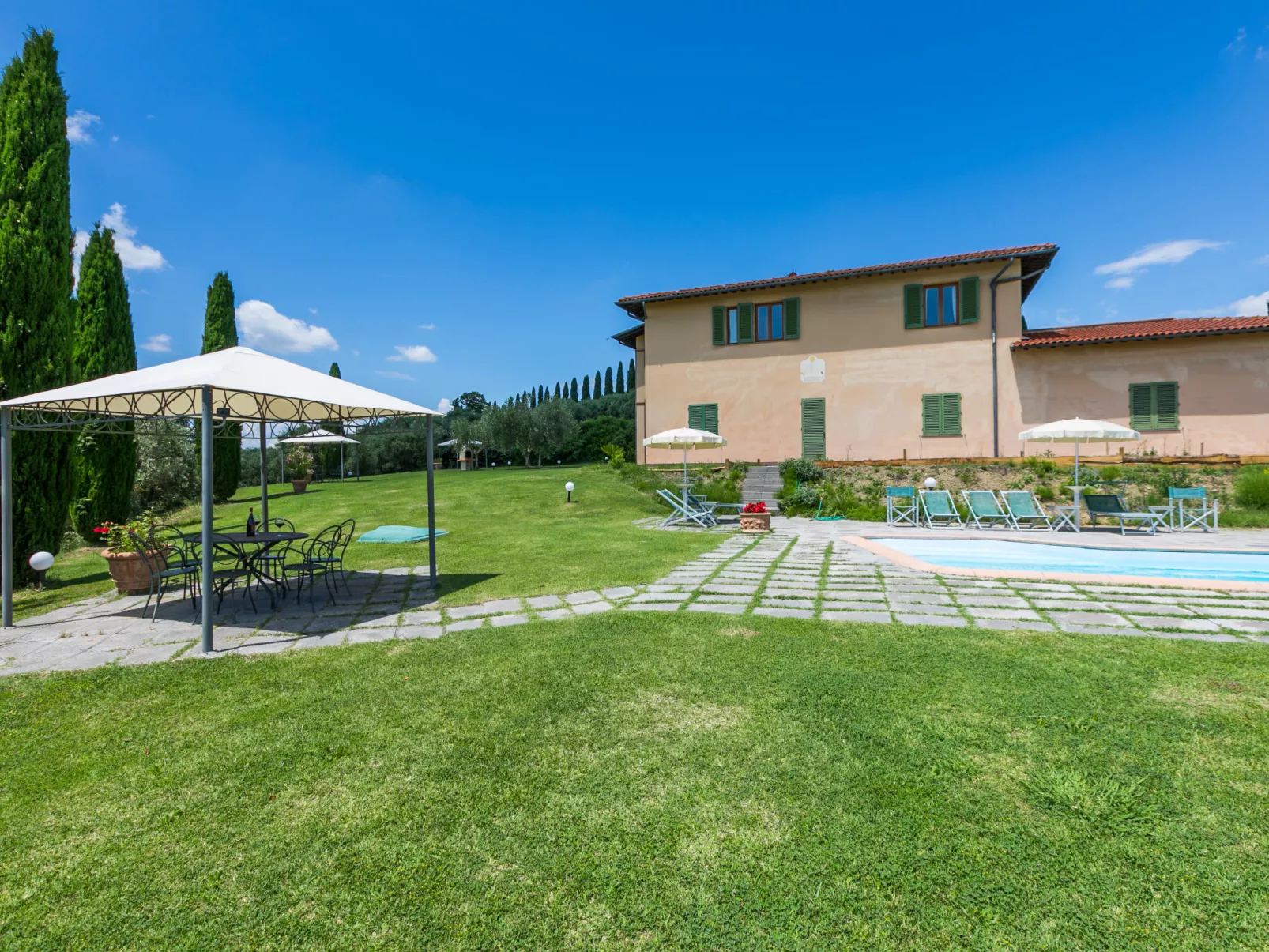 Casalsole-Outside