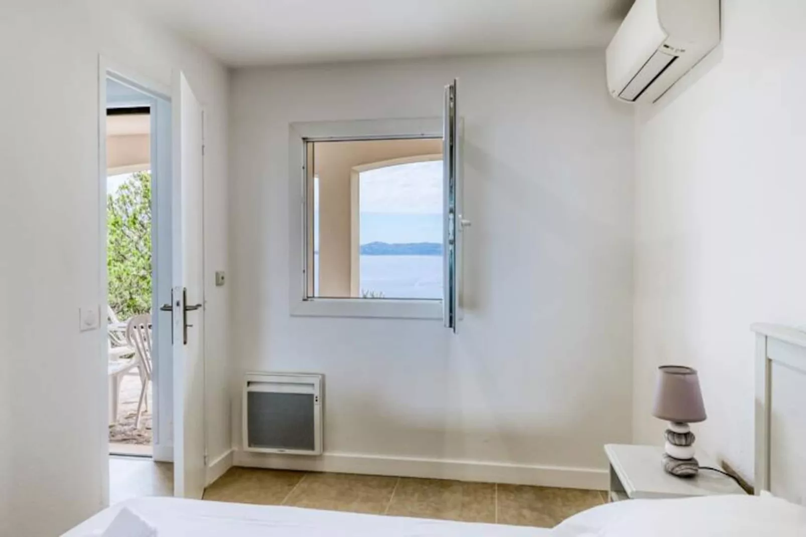 Résidence T2 Lumineux Avec Terrasse Et Vue Mer &ndash; Le Lavandou, Aiguebelle-Non tagué