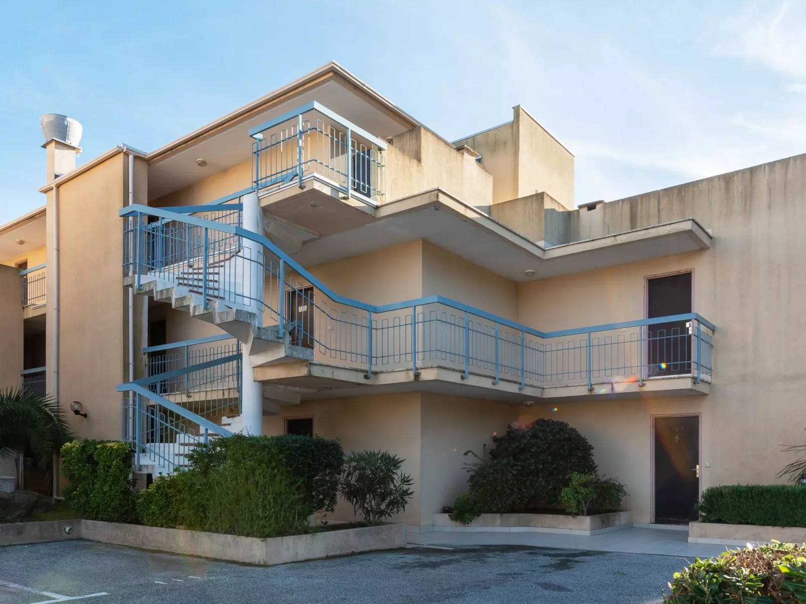 Le Palazzo del Mar-Outside