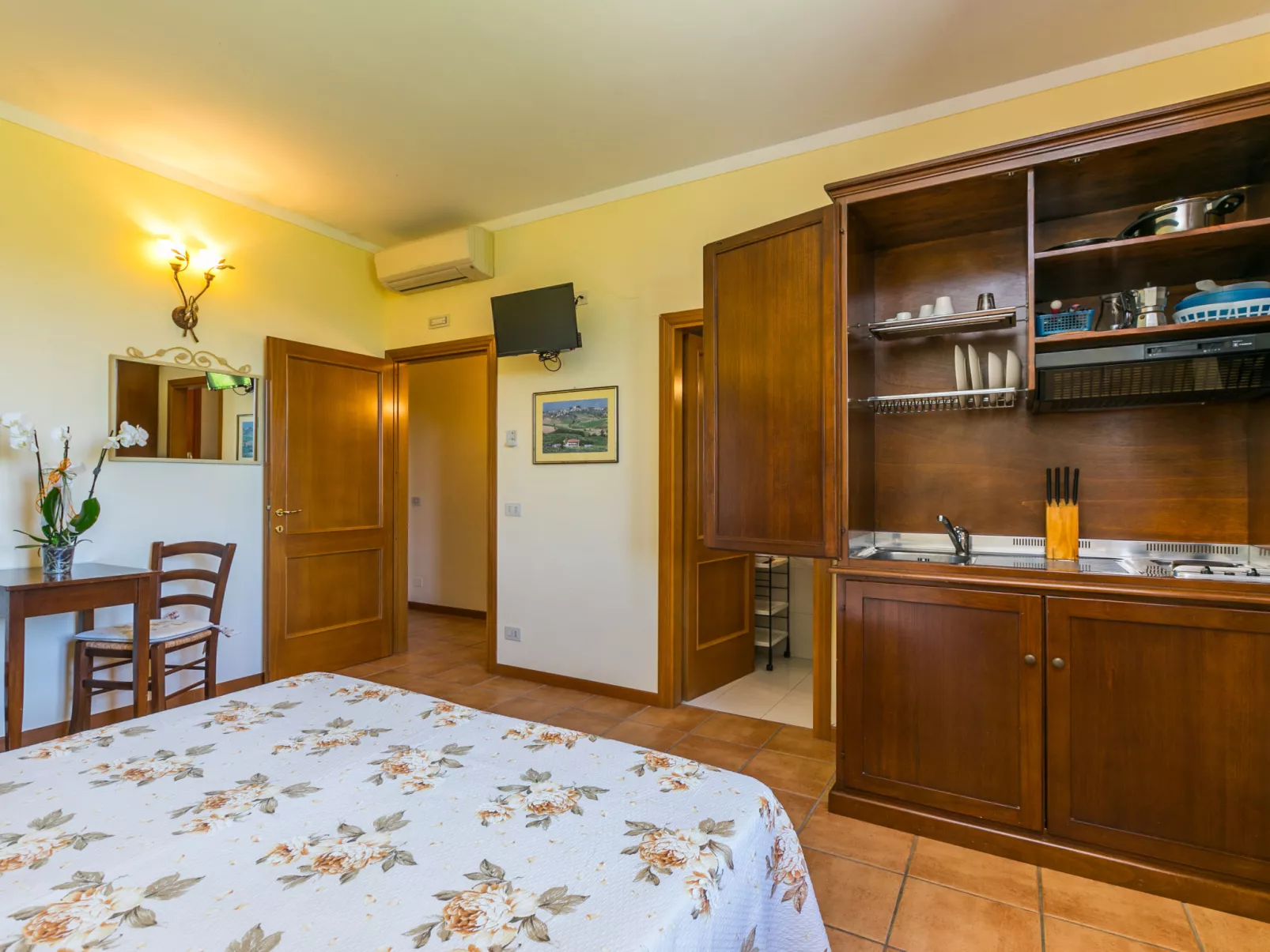 Tipologia Mono-Inside