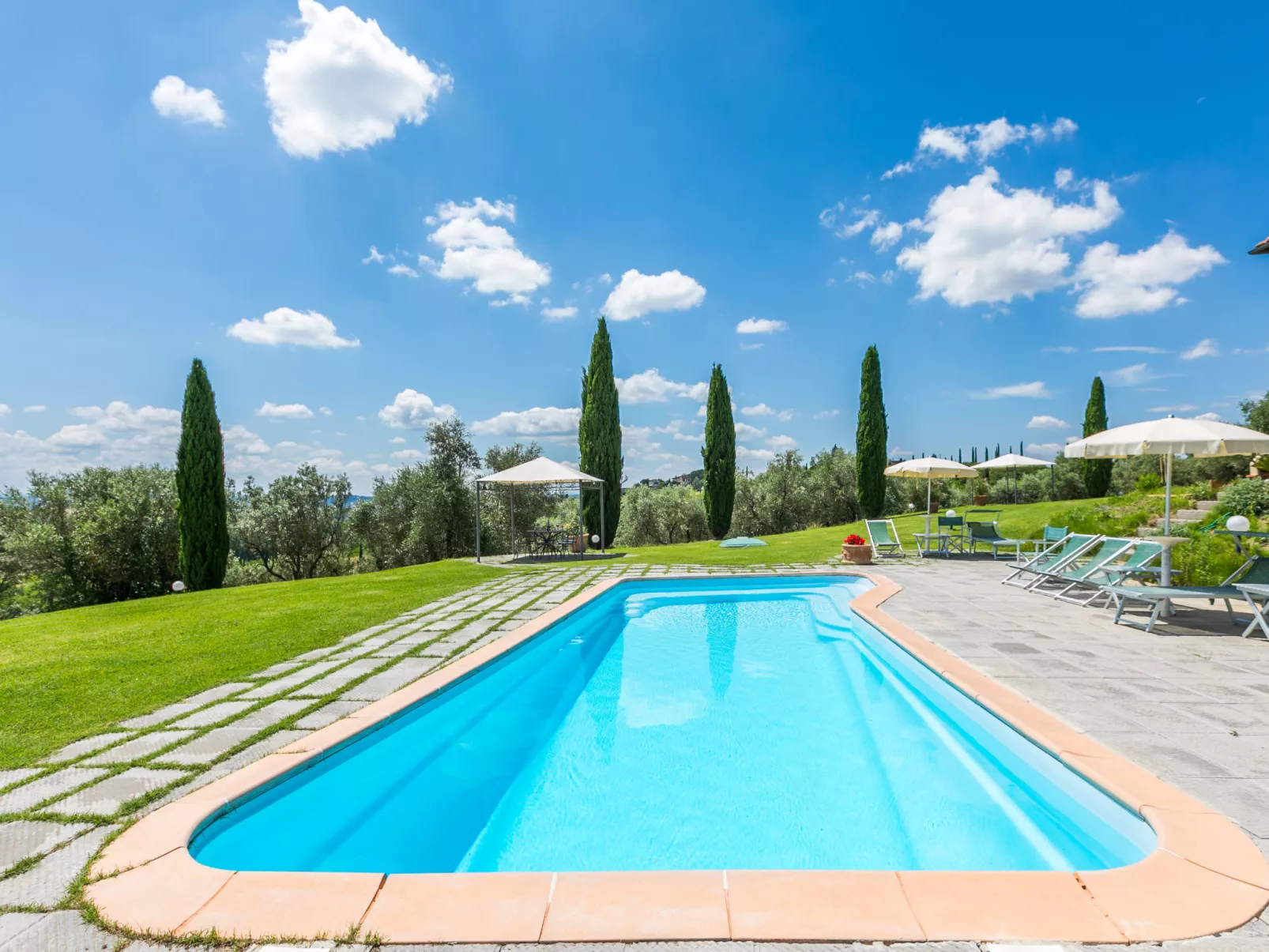 Tipologia Mono-Outside