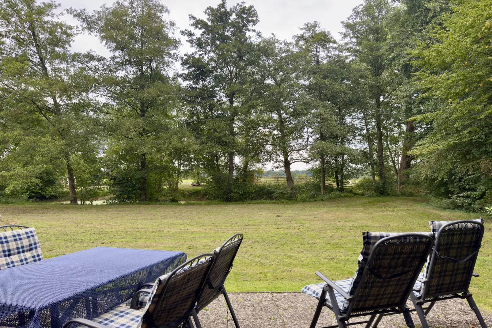 Lüneburger Heide-Terrasse/Balkon