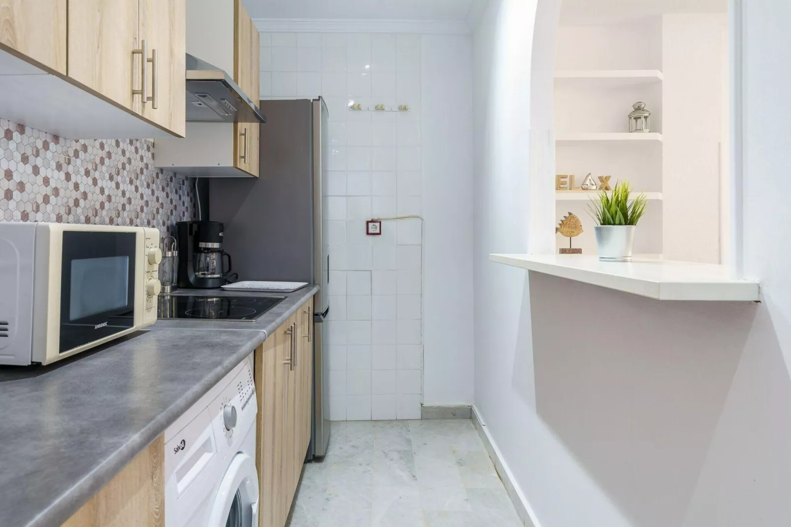 Bamboo Garden - CT 109-Kitchen