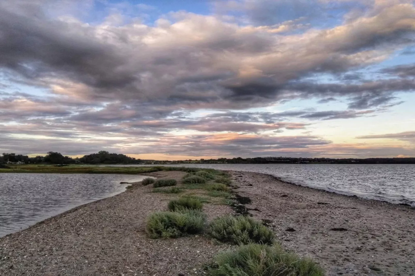 Maison de vacances pour 4 a Rønde-By Traum-Vue sur l'eau