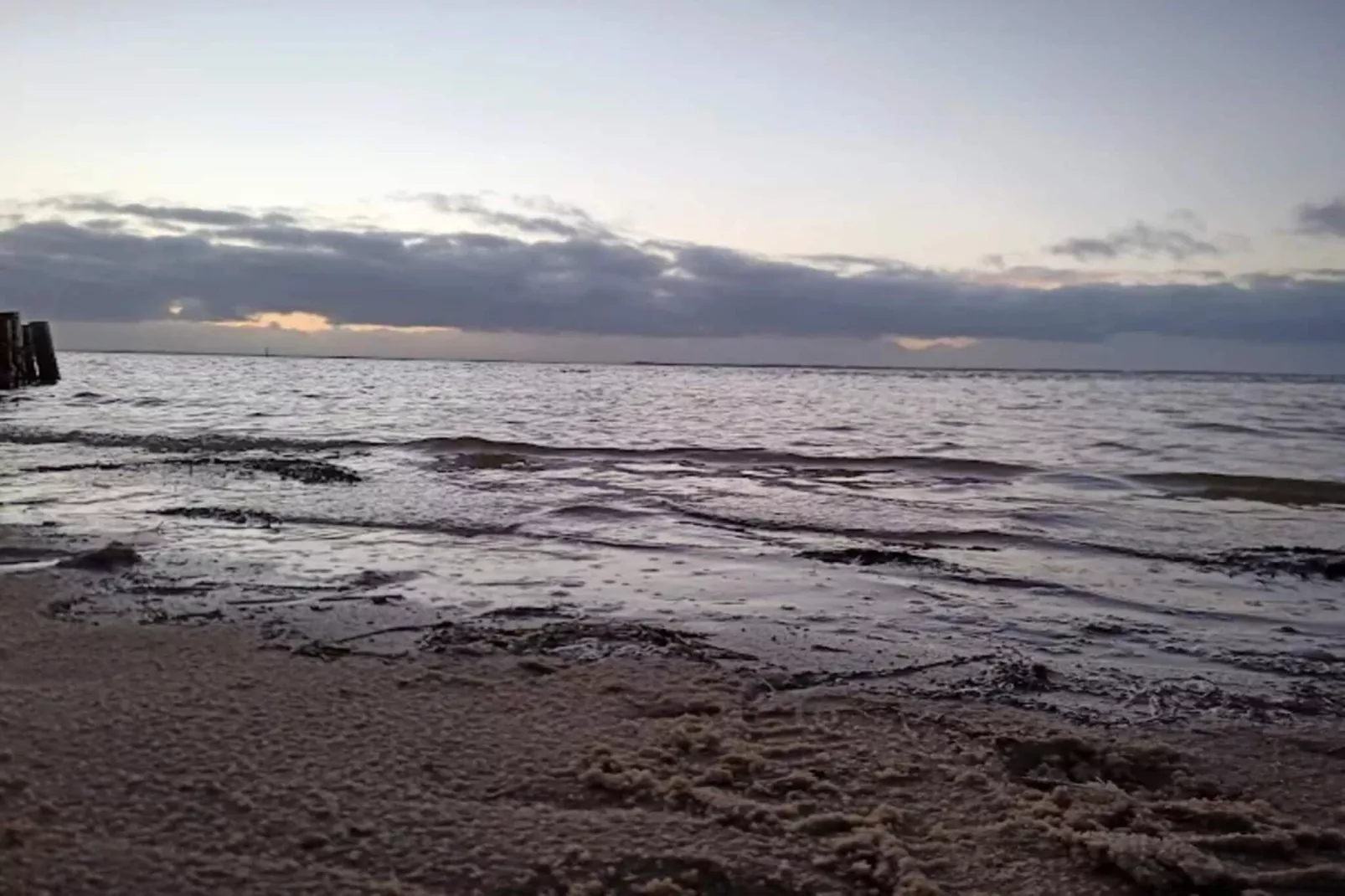 Luxury Retreat with Sauna - By Traum Ferienwohnungen-Water view