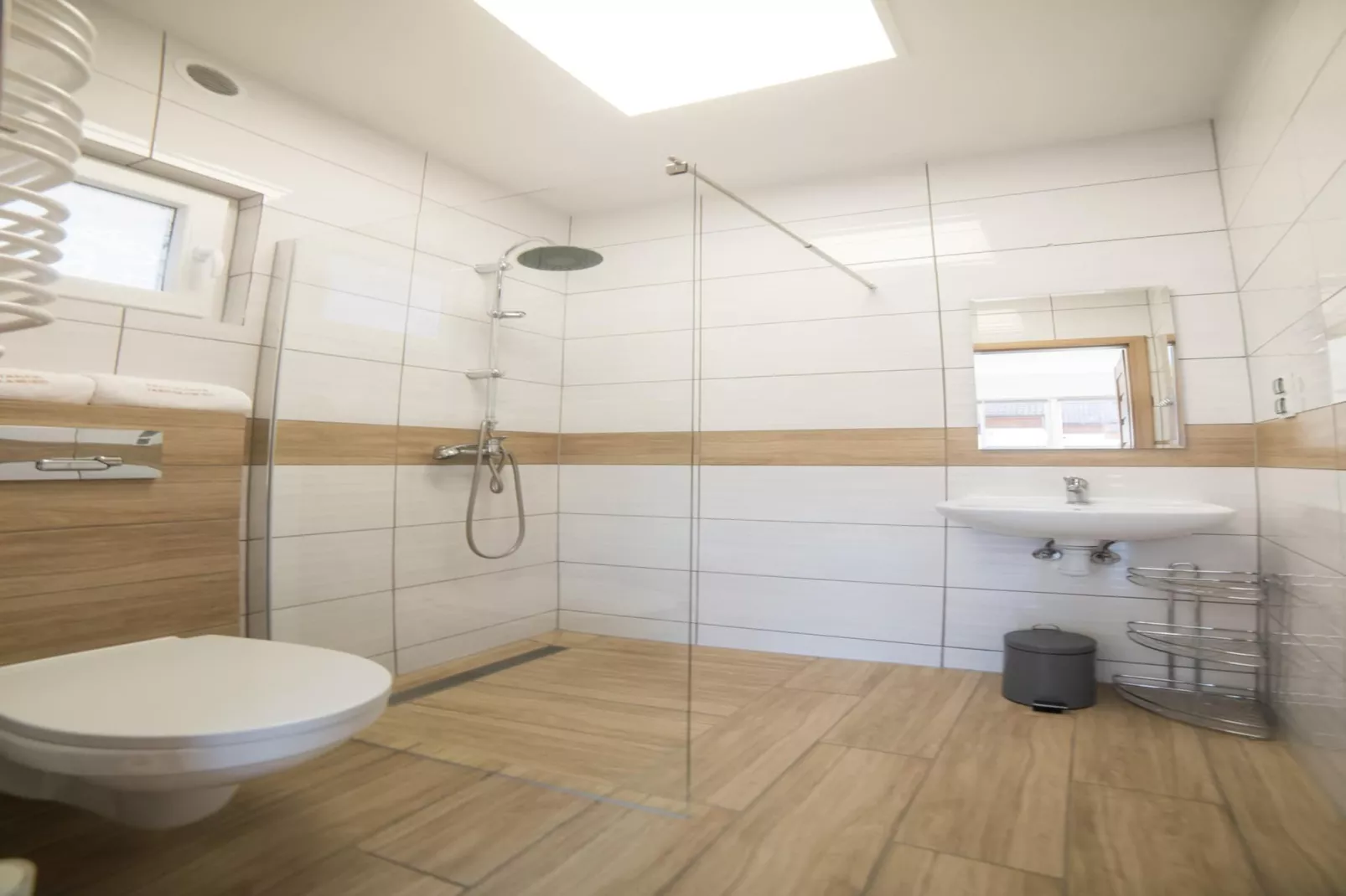 Apartament 7-osobowy parter Jarosławiec-Bathroom