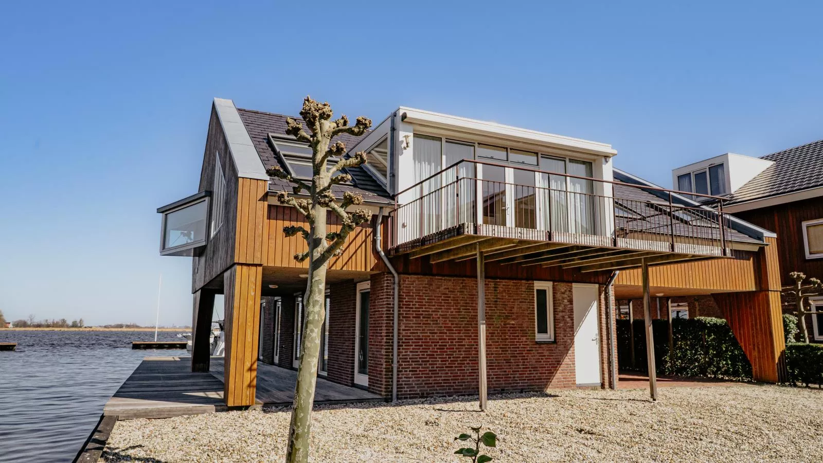 Penthouse-Außenbereich Sommer