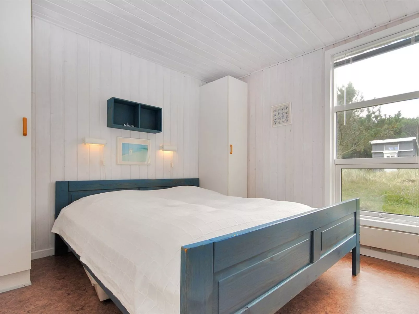 "Dode" - 225m from the sea-Inside