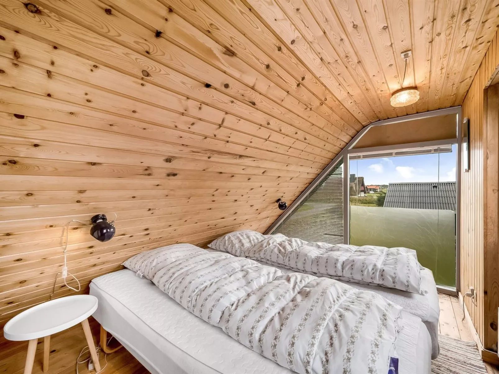 "Balthasar" - 200m from the sea-Inside