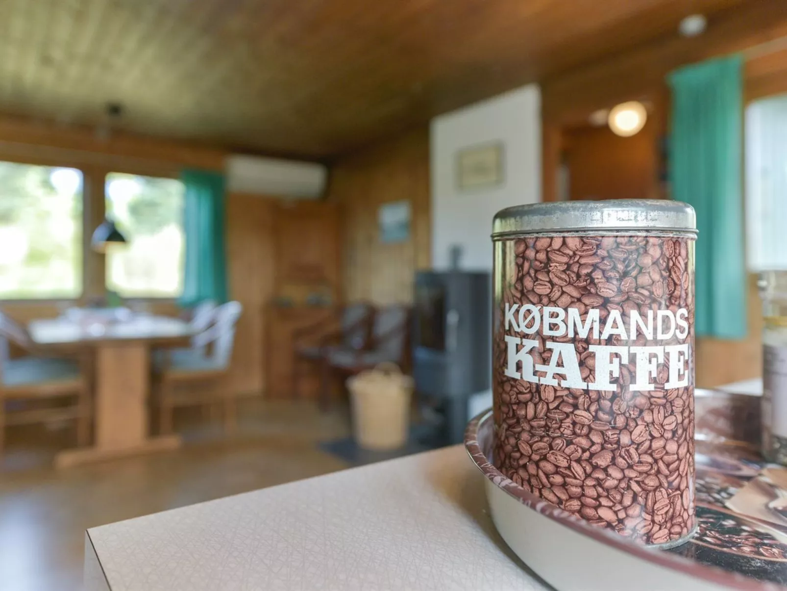 "Vamika" - 400m to the fjord-Dedans