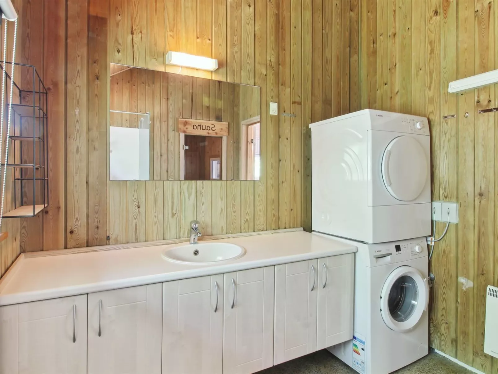 "Thordo" - 2.4km from the sea-Inside