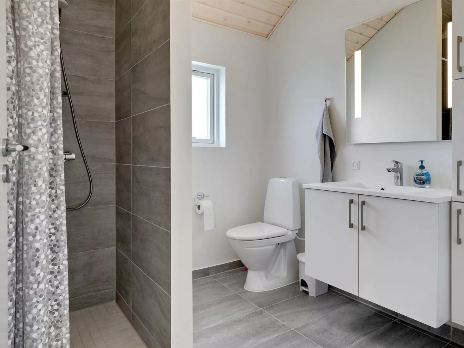 "Widerik" - 260m from the sea-Inside