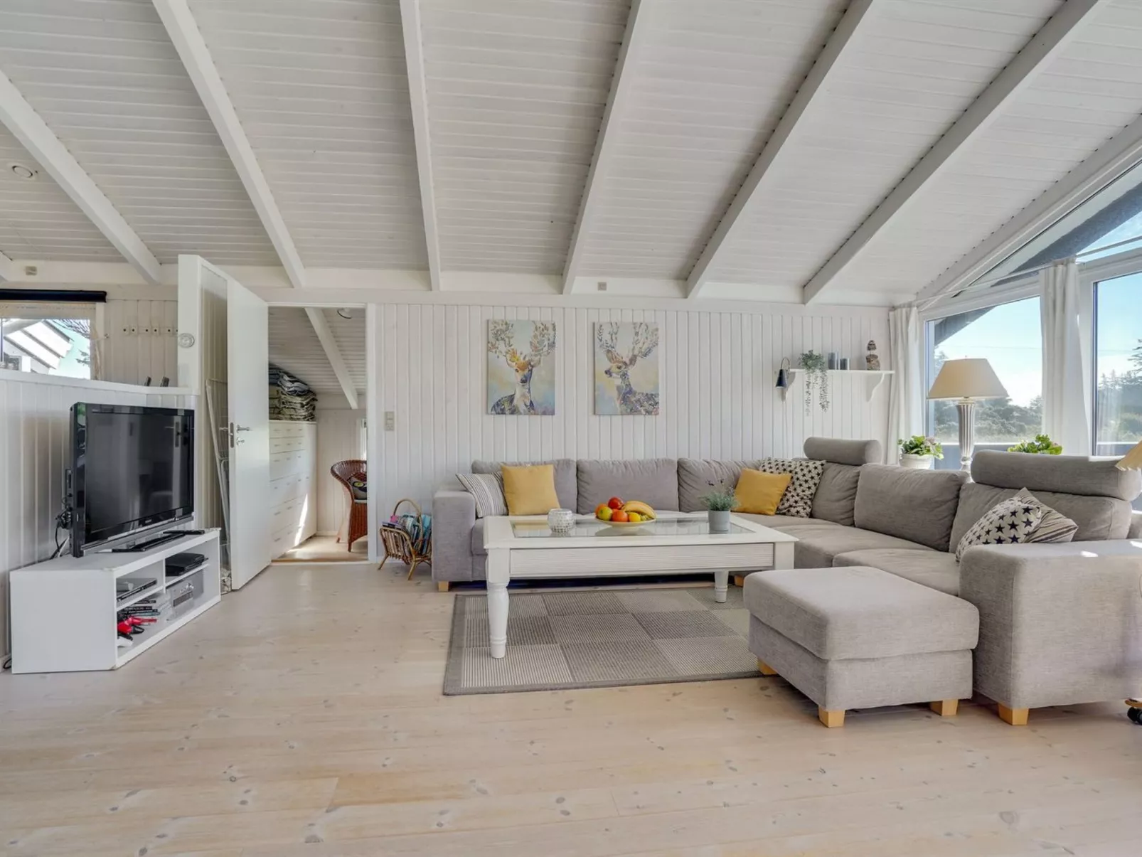 "Wante" - 900m from the sea-Inside