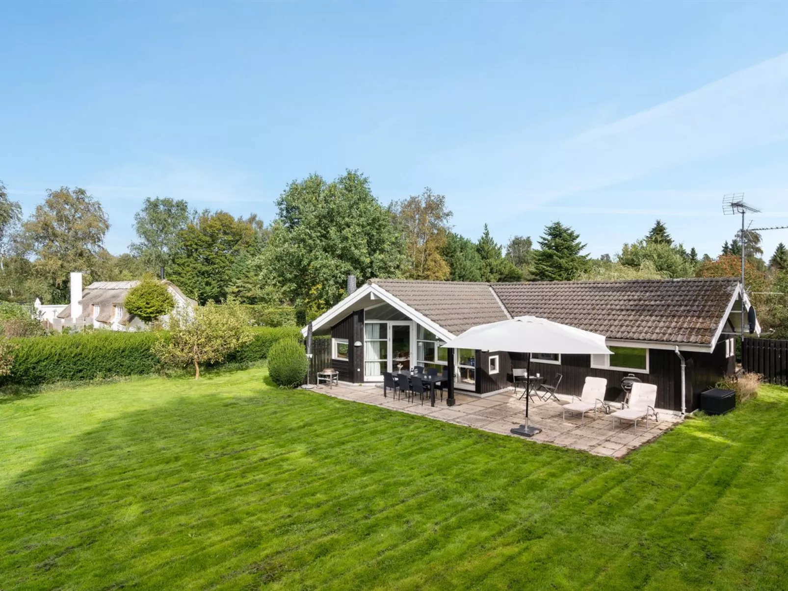 "Eivor" - 500m from the sea-Dehors