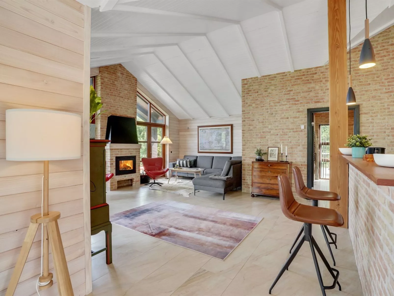 "Andri" - 600m to the fjord-Inside