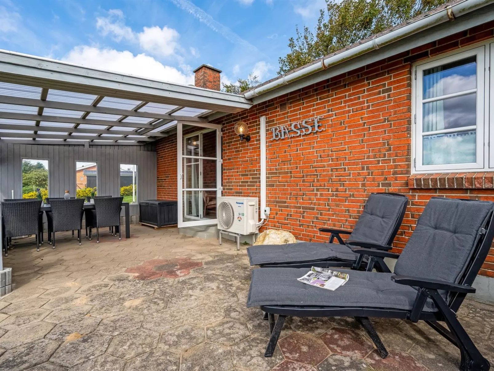 "Tuki" - 700m to the fjord-Outside