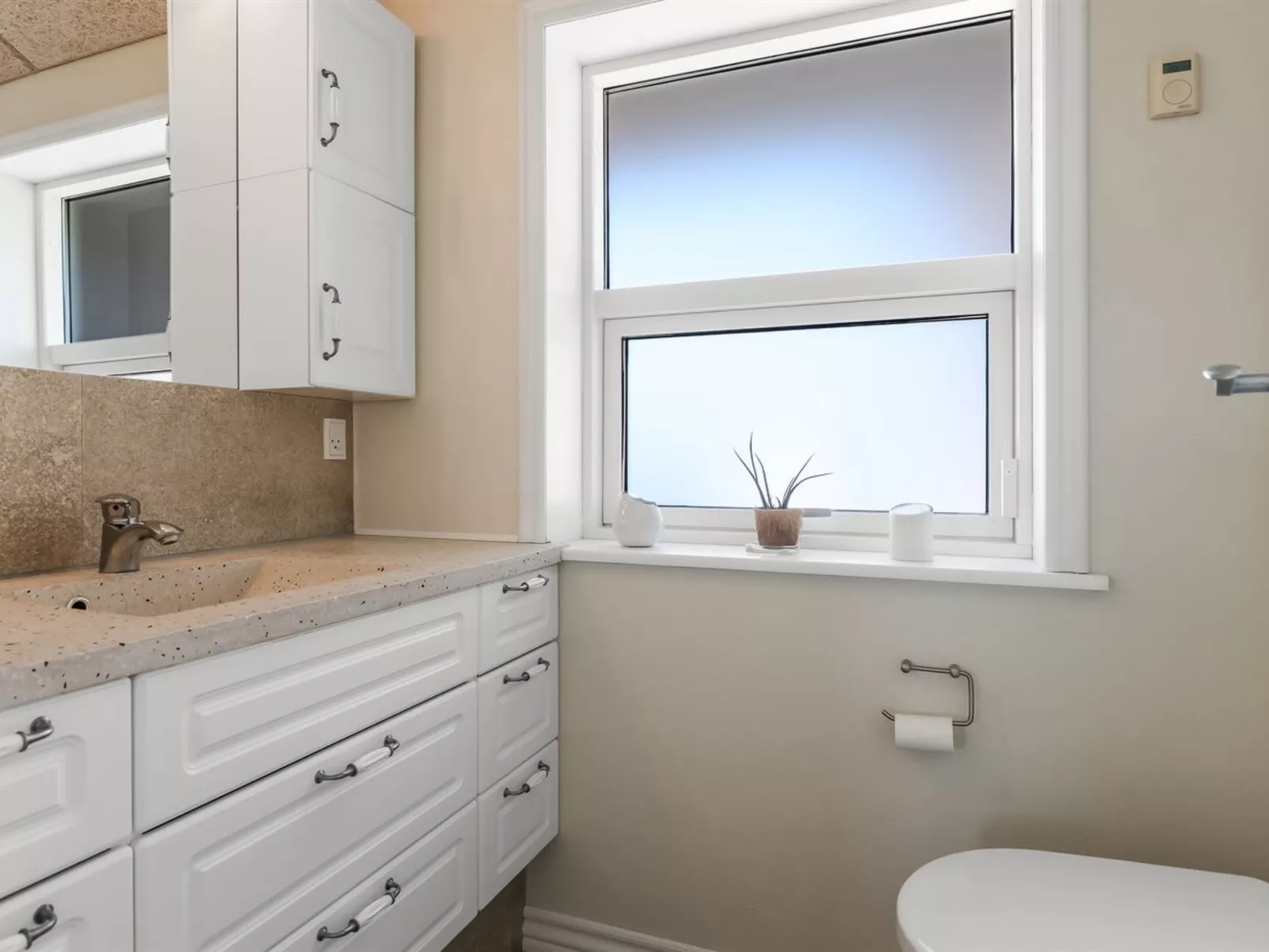 "Björnstjerne" - 400m from the sea-Inside