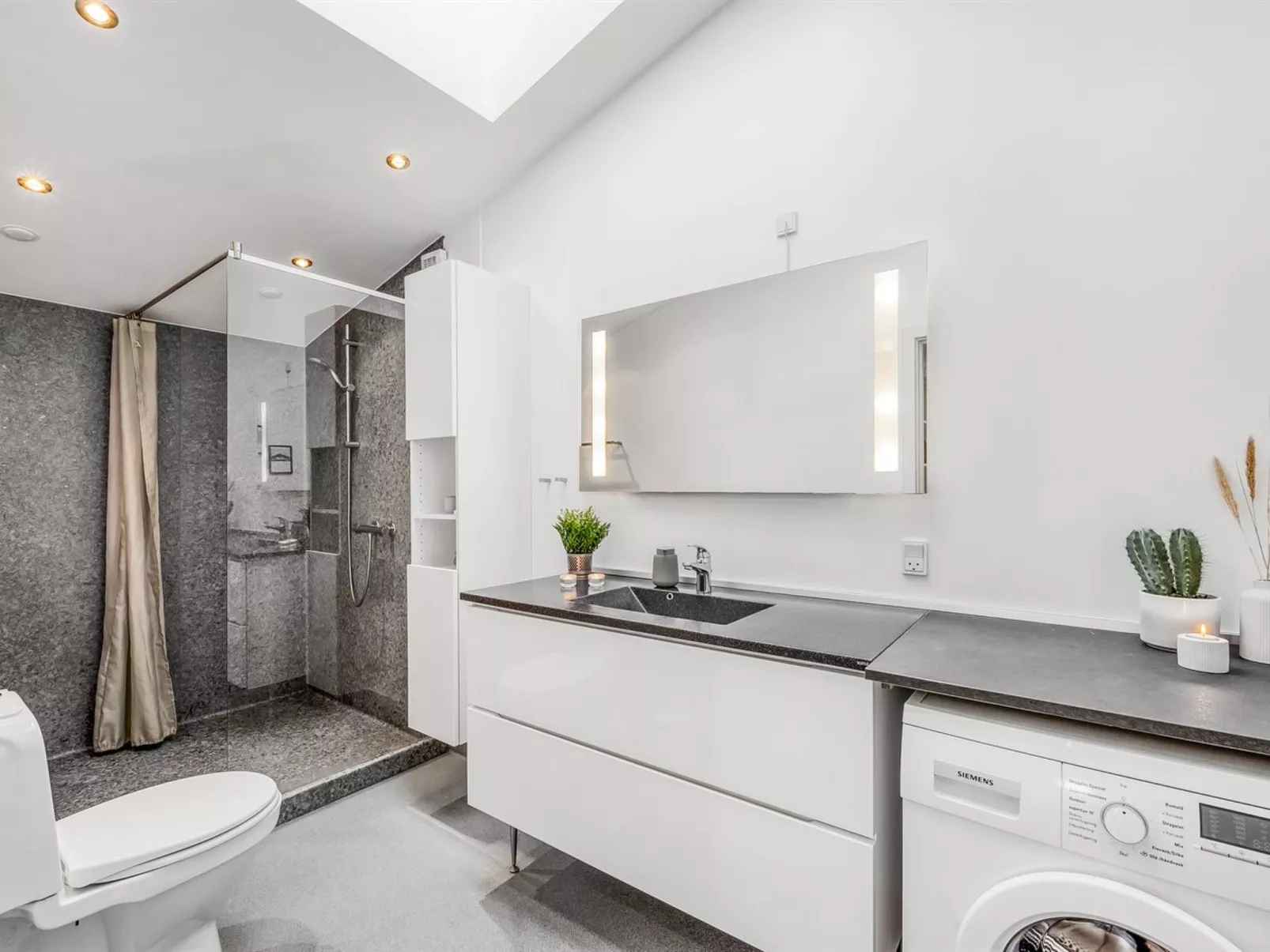 "Damaskin" - 300m from the sea-Drinnen