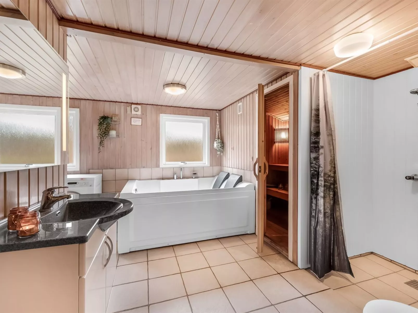 "Fredger" - 1.8km from the sea-Dedans