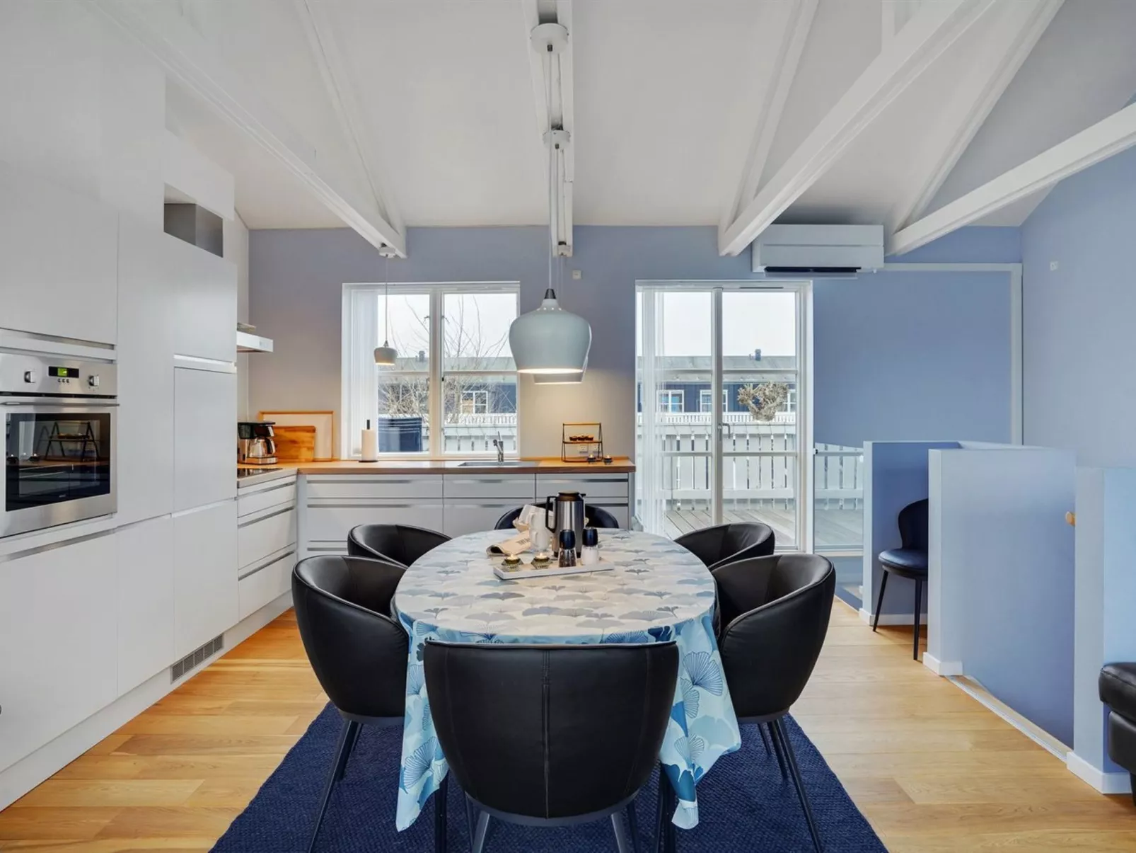 "Venild" - 5m from the sea-Inside