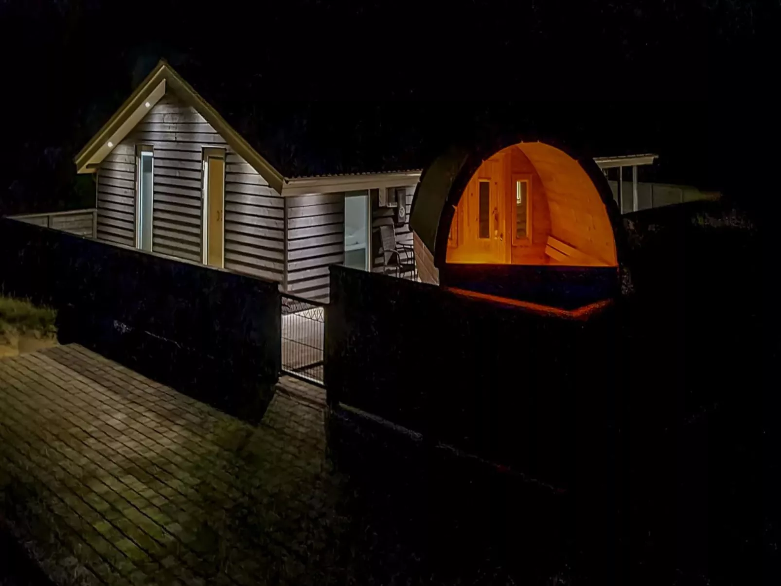 "Teoline" - 500m to the fjord-Draußen