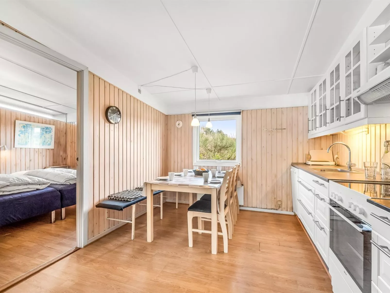 "Yorik" - 800m from the sea-Inside