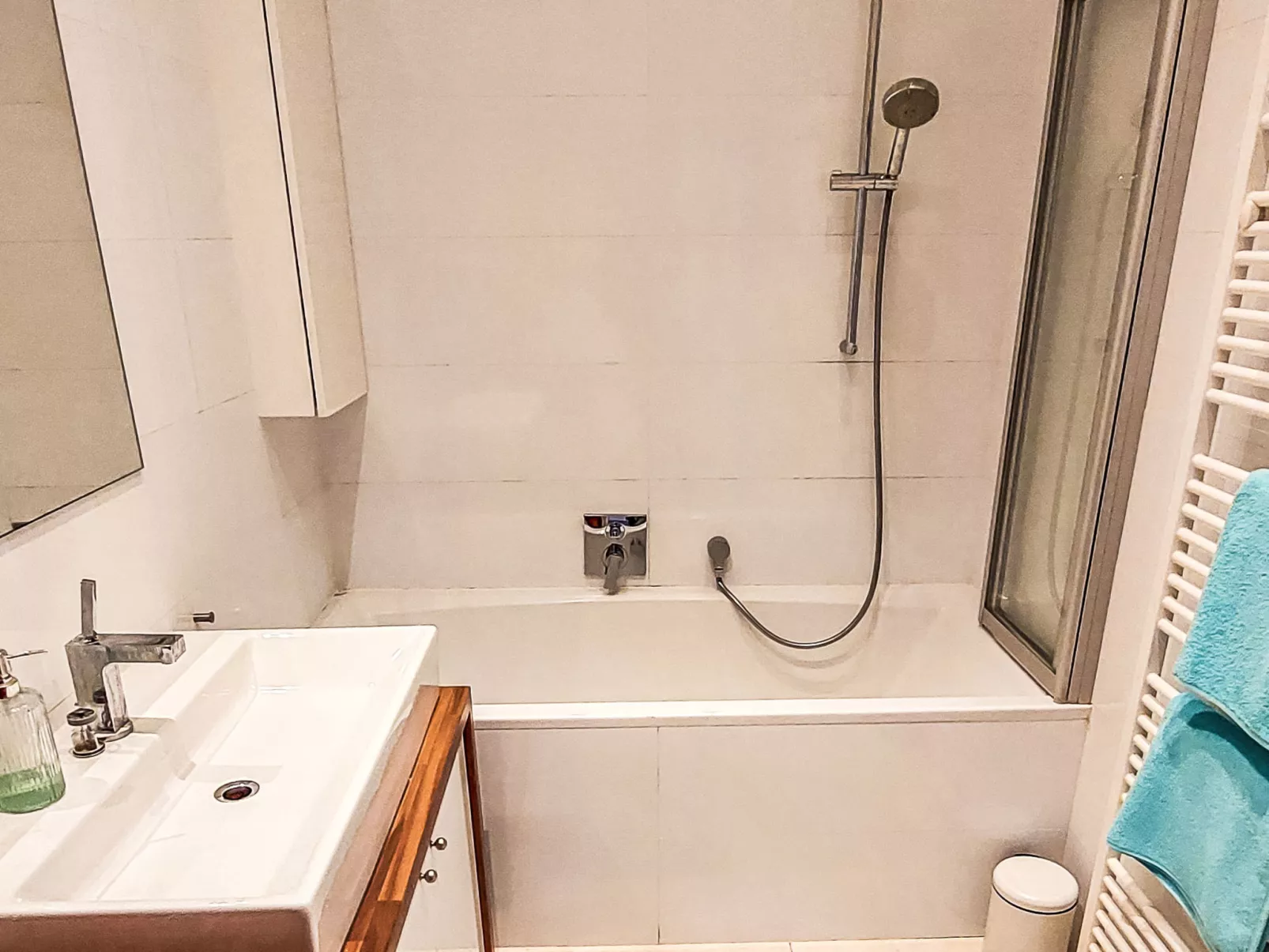 Sobieskiplatz-Drinnen