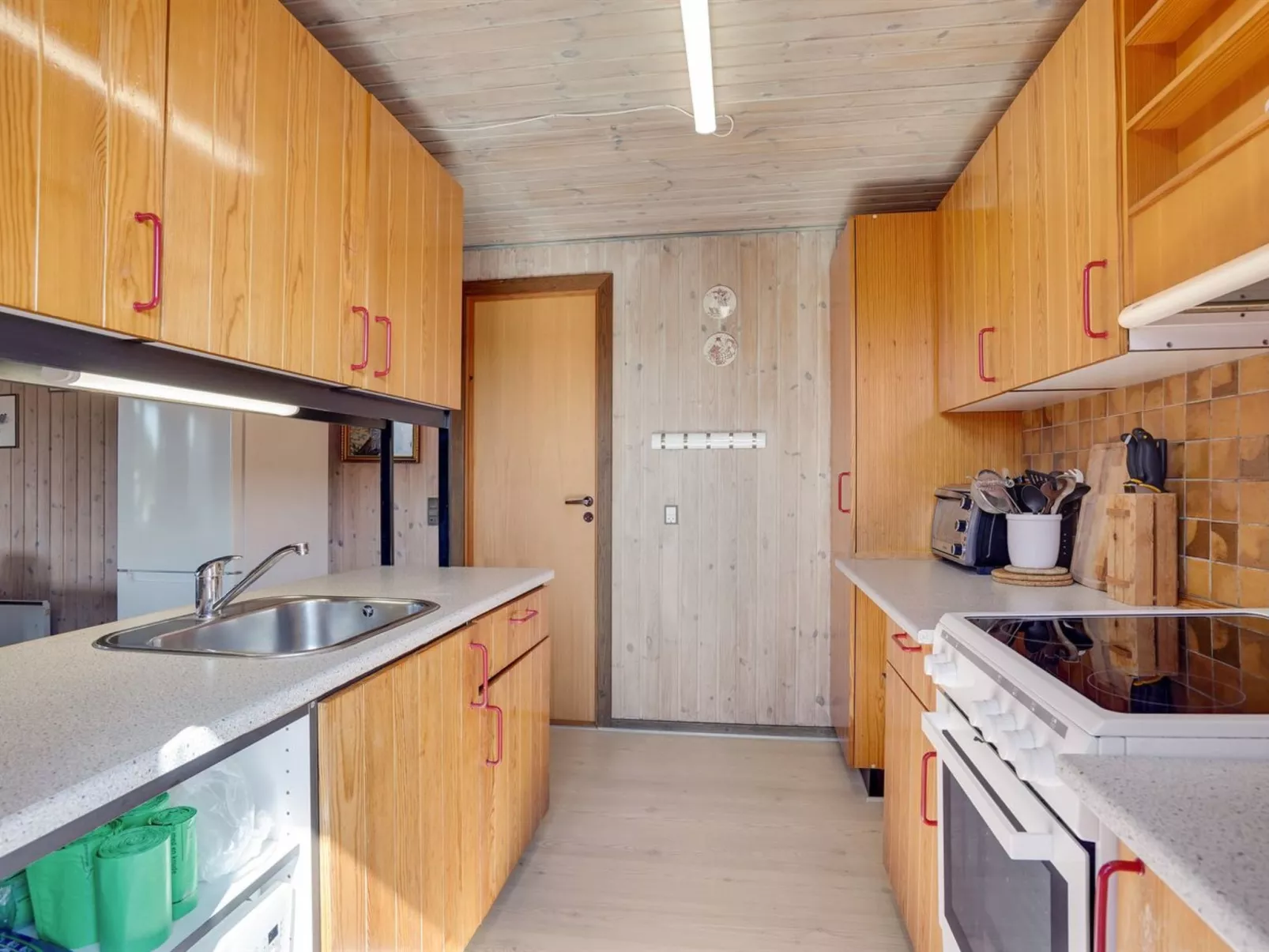 "Eljene" - 750m from the sea-Dedans