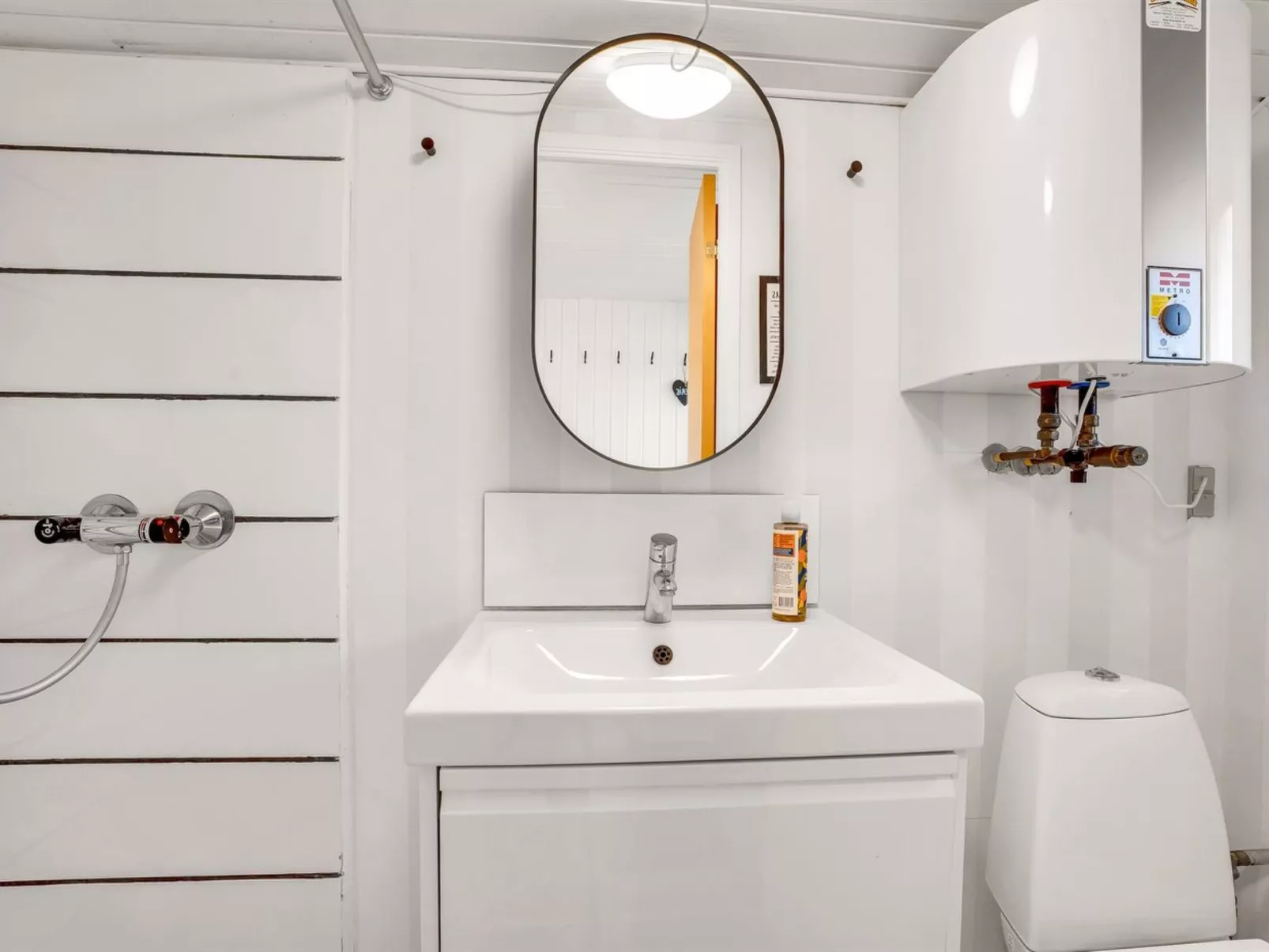 "Akseli" - 800m from the sea-Dedans