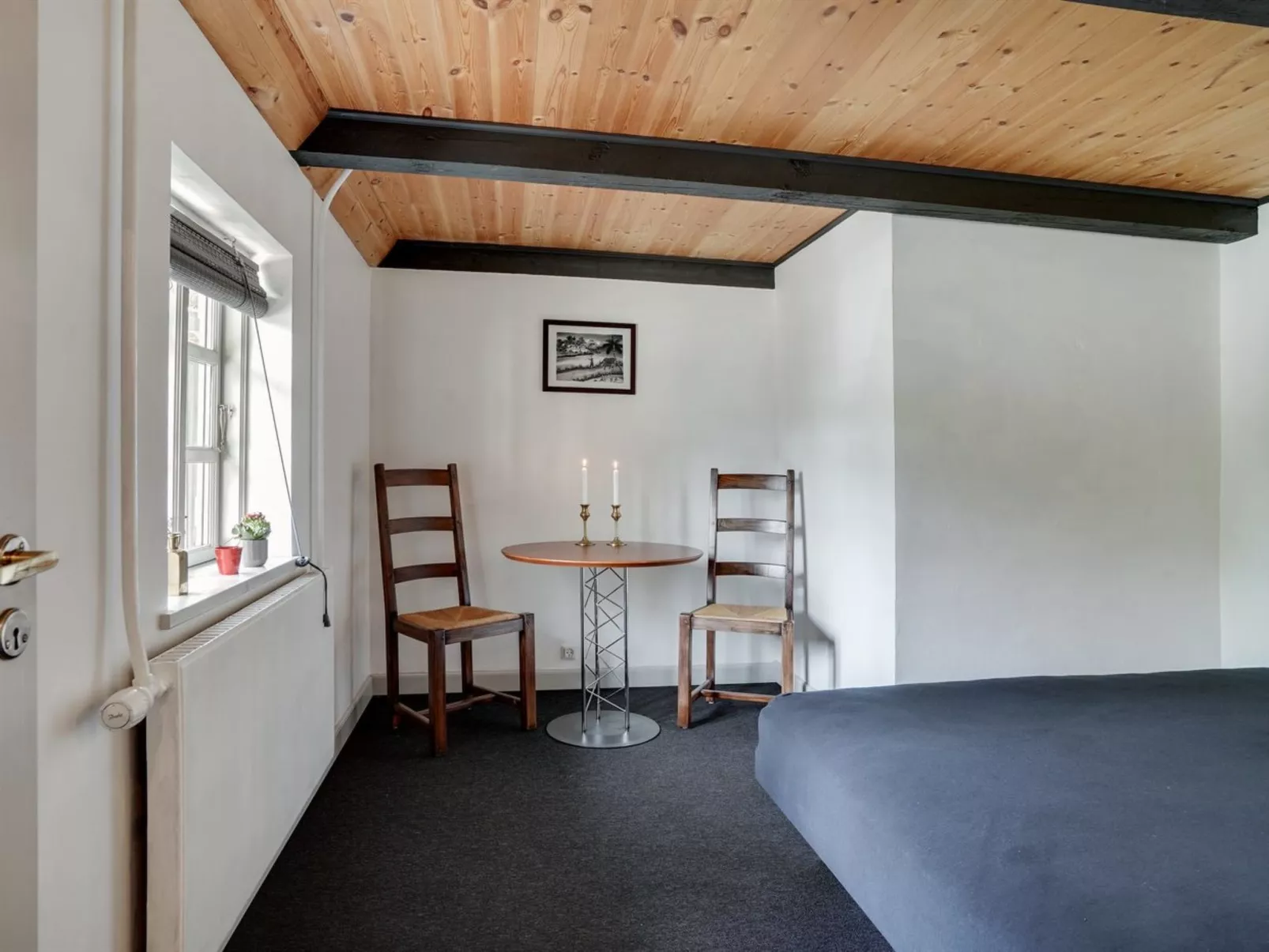 "Maileen" - 2.1km to the fjord-Dedans