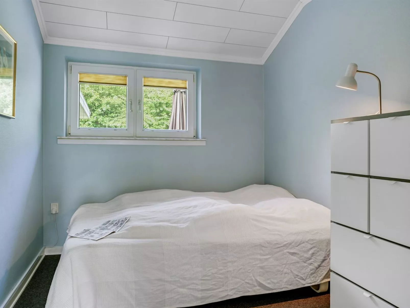 "Gwen" - 2.7km from the sea-Dedans