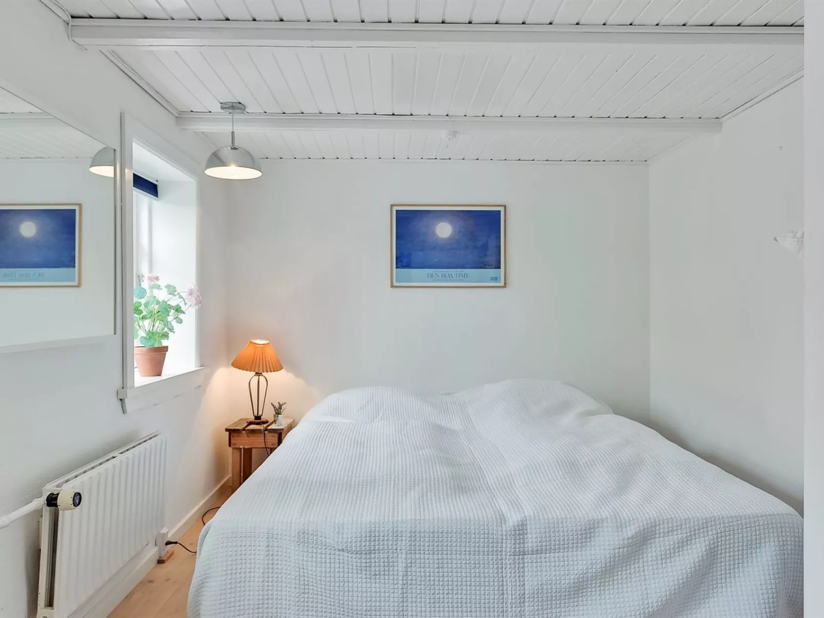 "Gunulf" - 150m from the sea-Drinnen