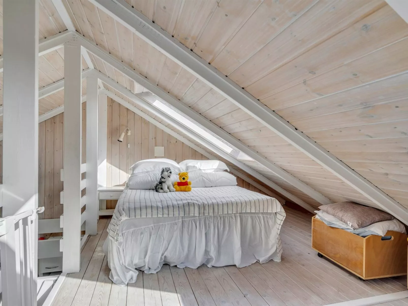 "Gudmundine" - 350m to the fjord-Inside