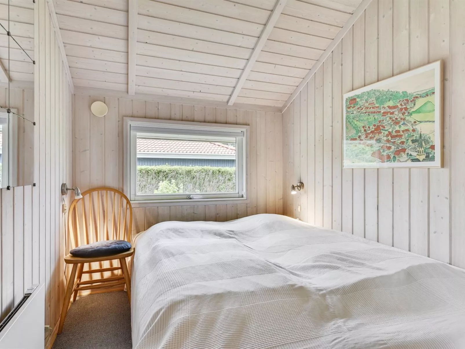 "Tore" - 200m from the sea-Drinnen