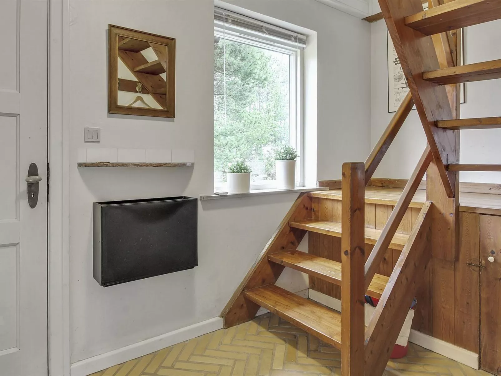 "Ridir" - 3.5km from the sea-Inside