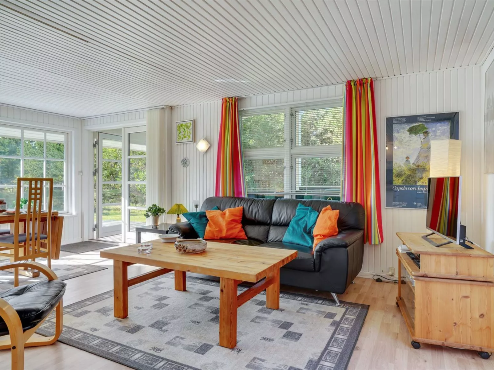 "Dorith" - 100m from the sea-Dedans