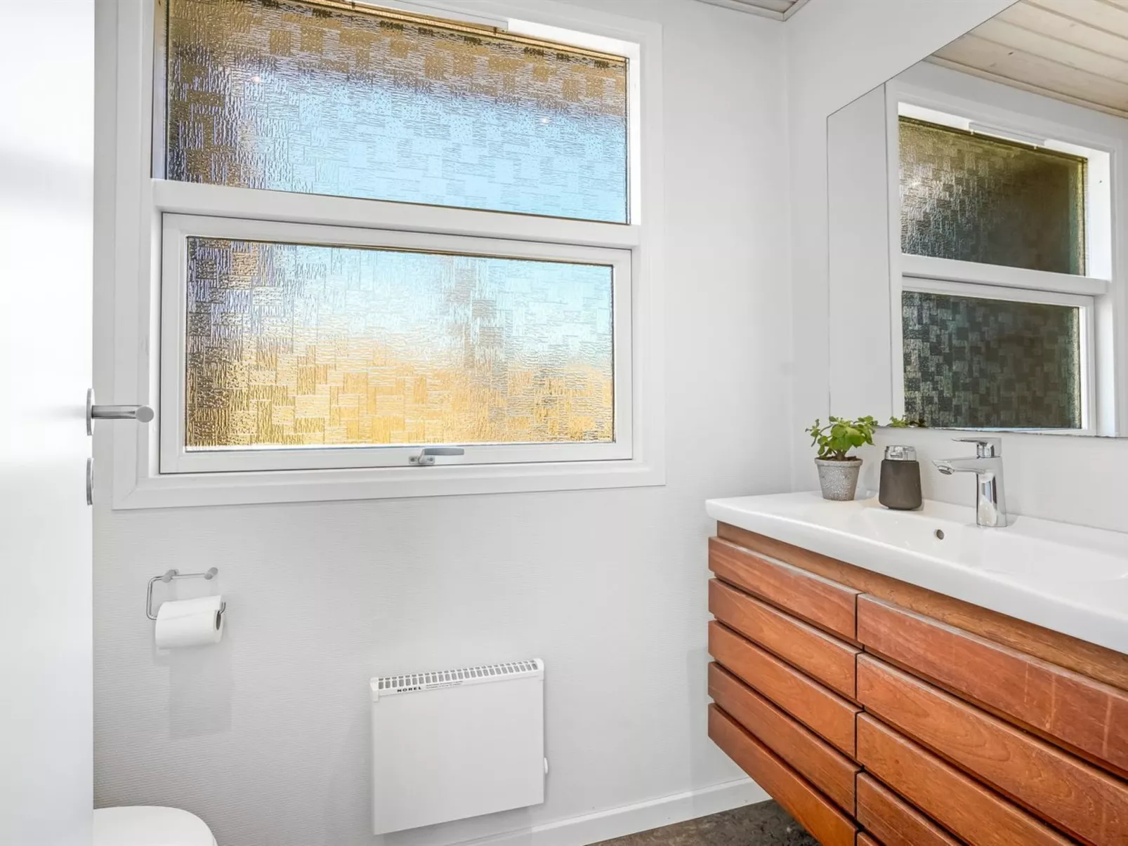 "Ingela" - 350m from the sea-Dedans