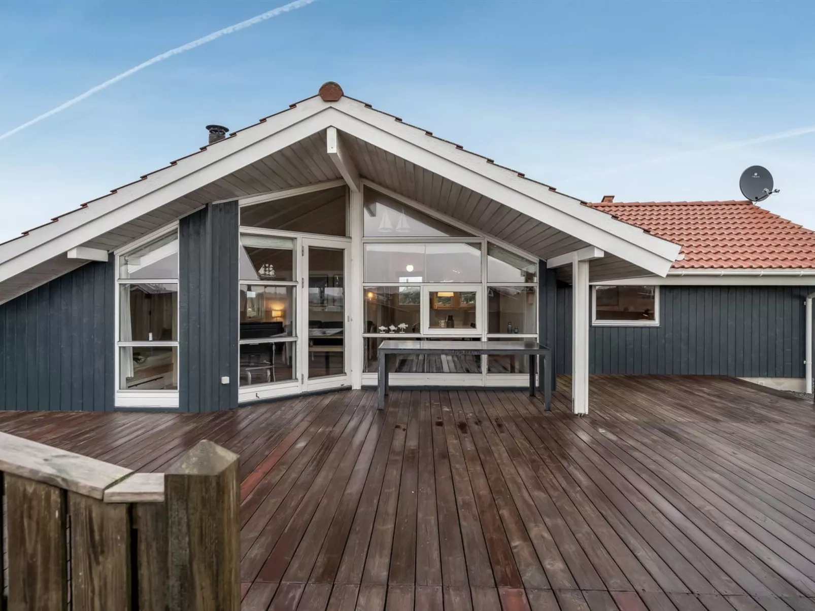 "Kiran" - 200m from the sea-Dehors