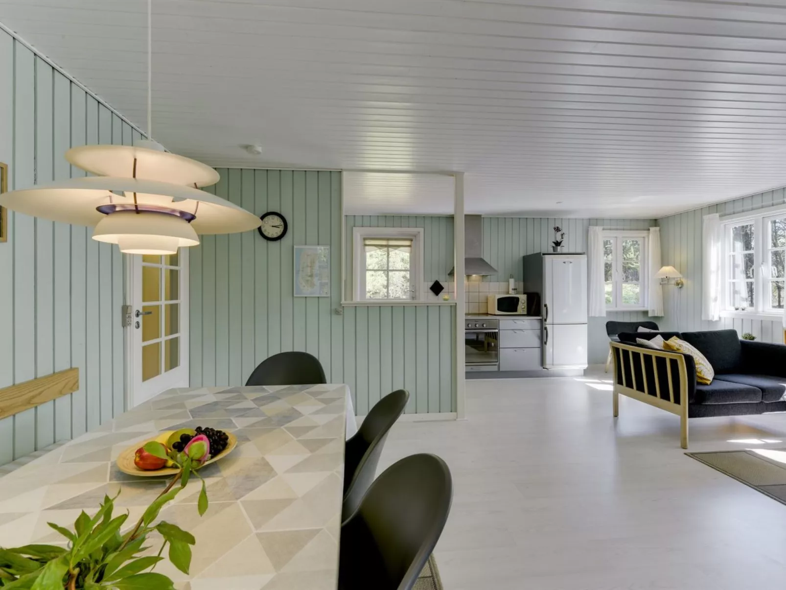 "Epiphania" - 900m from the sea-Inside