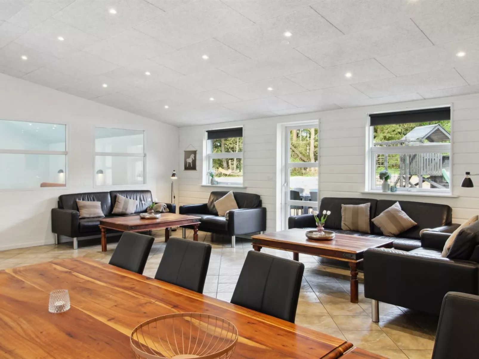 "Nael" - 1.6km from the sea-Drinnen