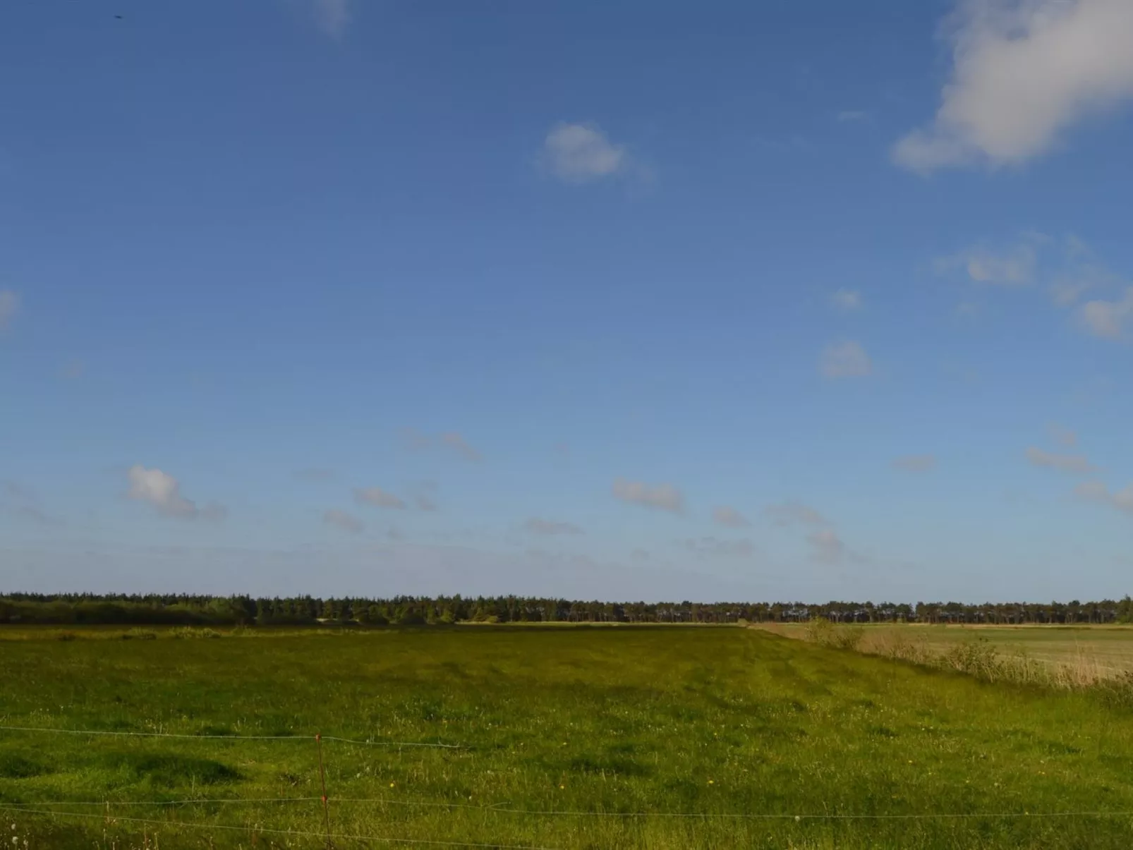 "Helline" - 900m from the sea-Outside