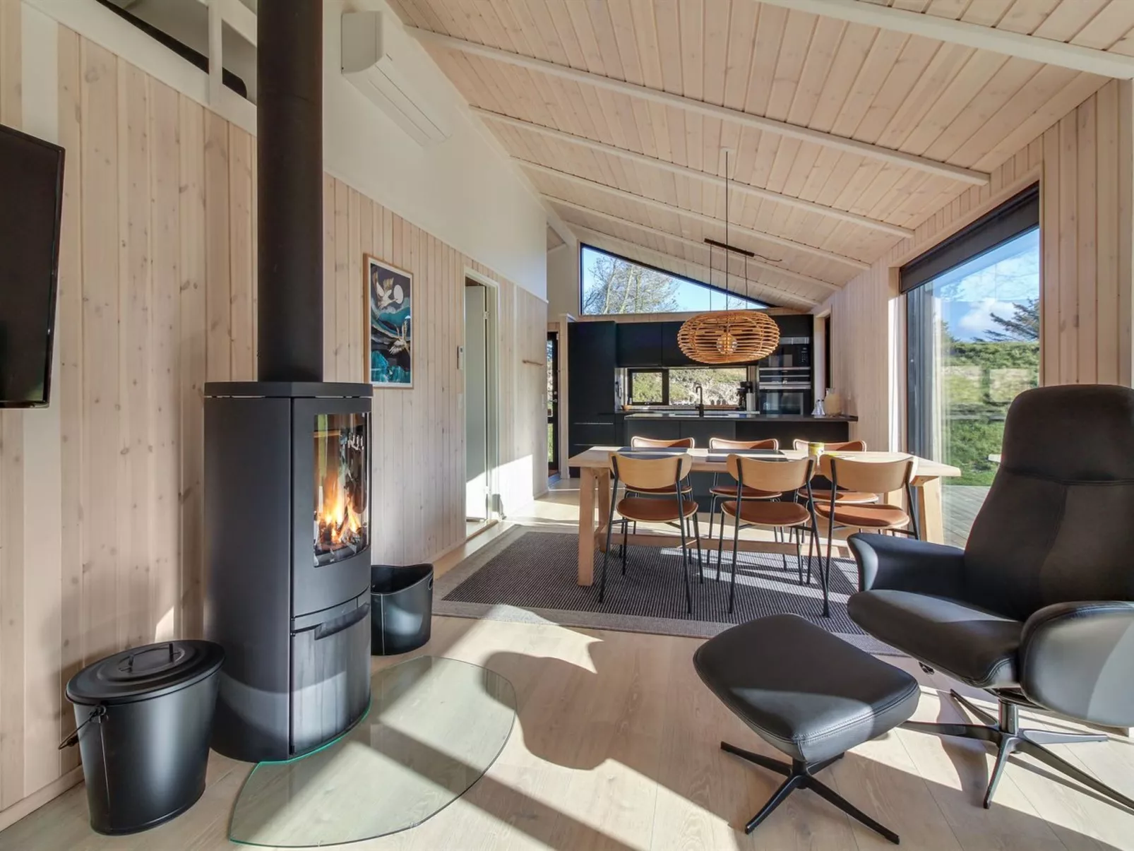 "Vanamo" - 300m from the sea-Drinnen