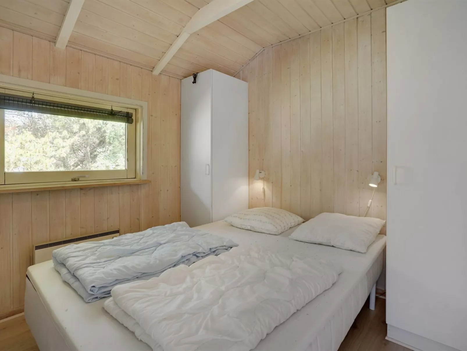 "Lin" - 2.9km from the sea-Dedans