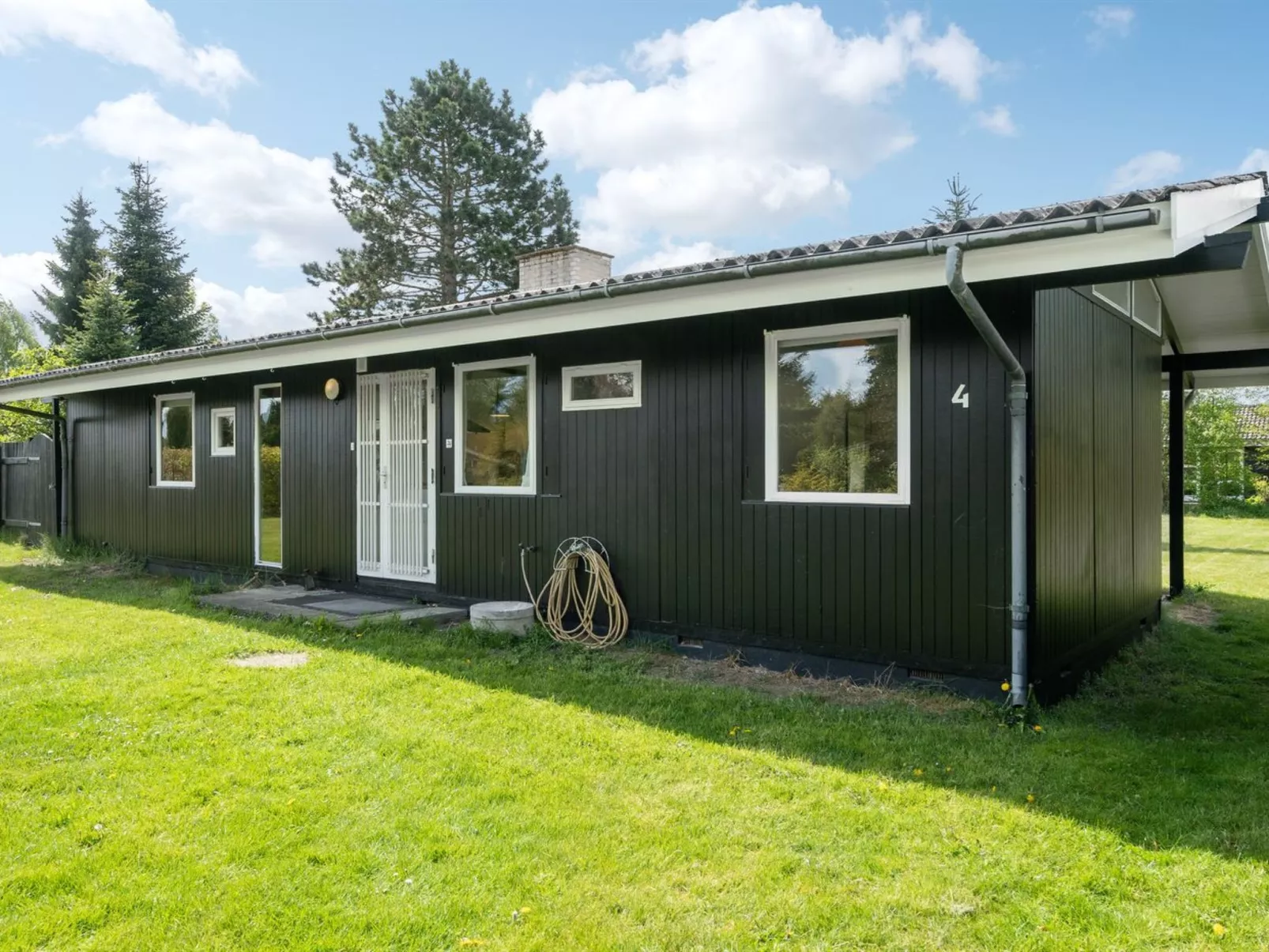 "Morle" - 600m from the sea-Outside