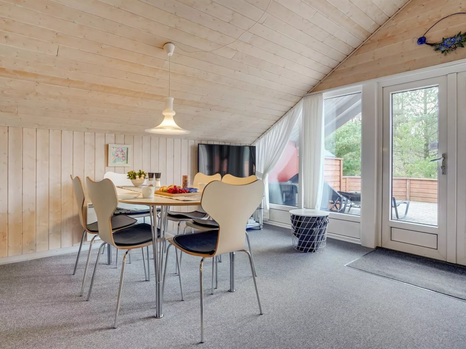 "Runulf" - 2.9km from the sea-Drinnen