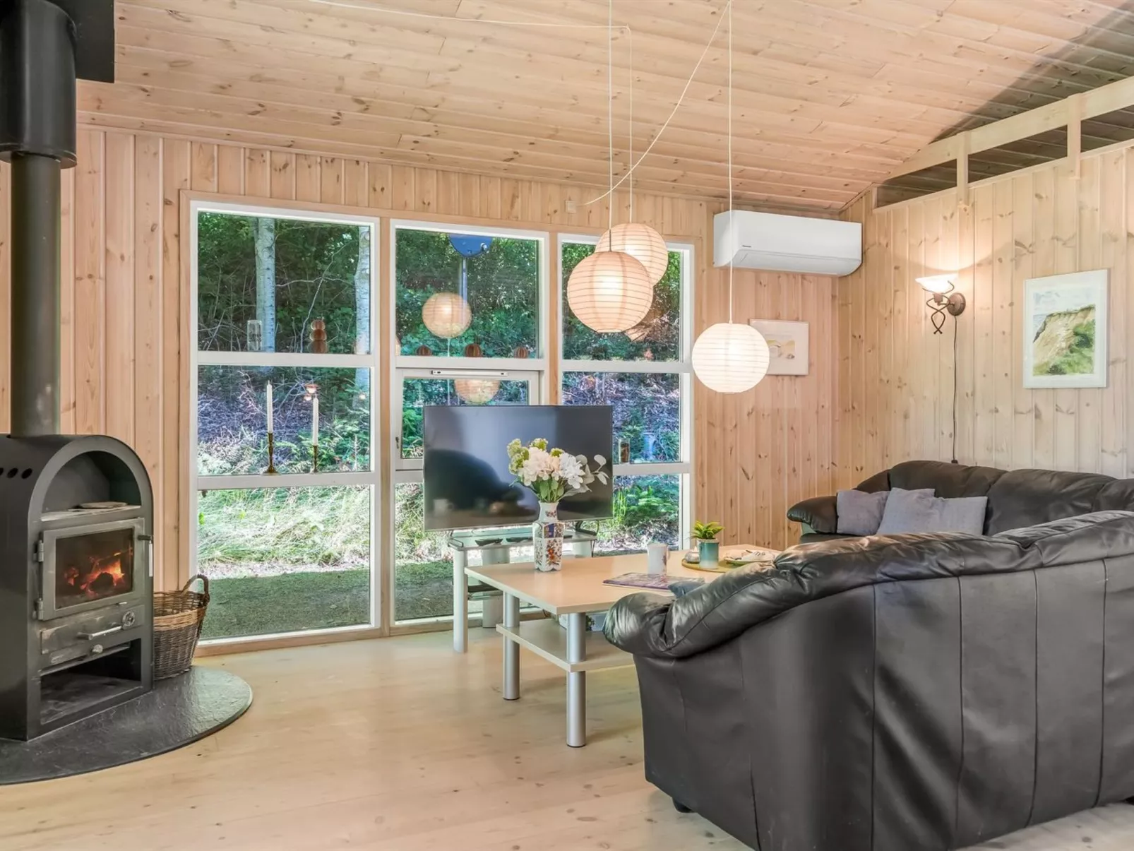 "Ninetta" - 650m from the sea-Drinnen